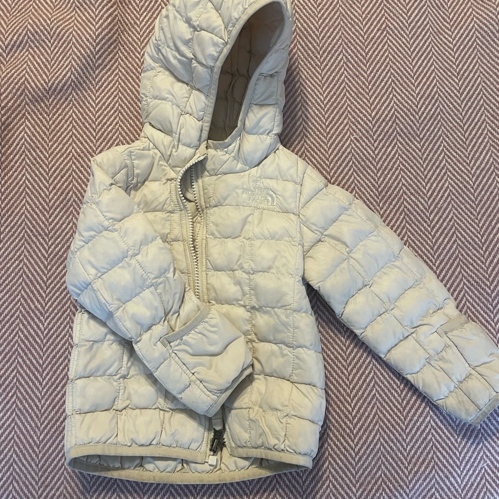 The North Face ThermoBall Hooded Jacket 12-18 months